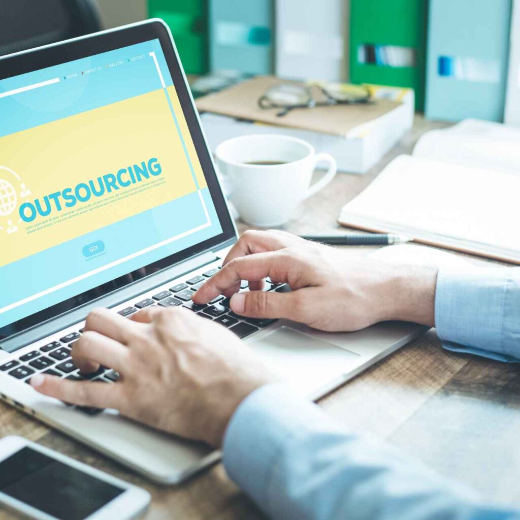In-House vs Outsourced Accounting
